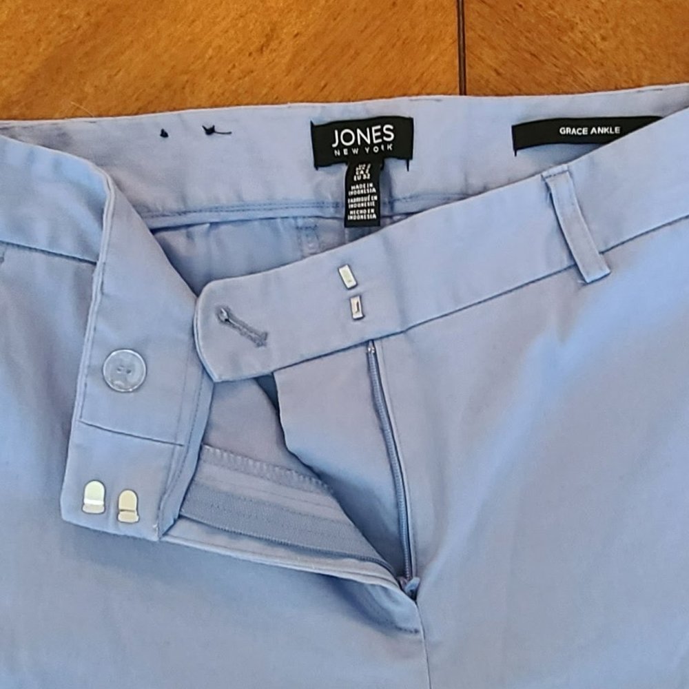 Jones New York Light Blue Grace Ankle Length Trousers (Size 2) - Picture 5 of 6